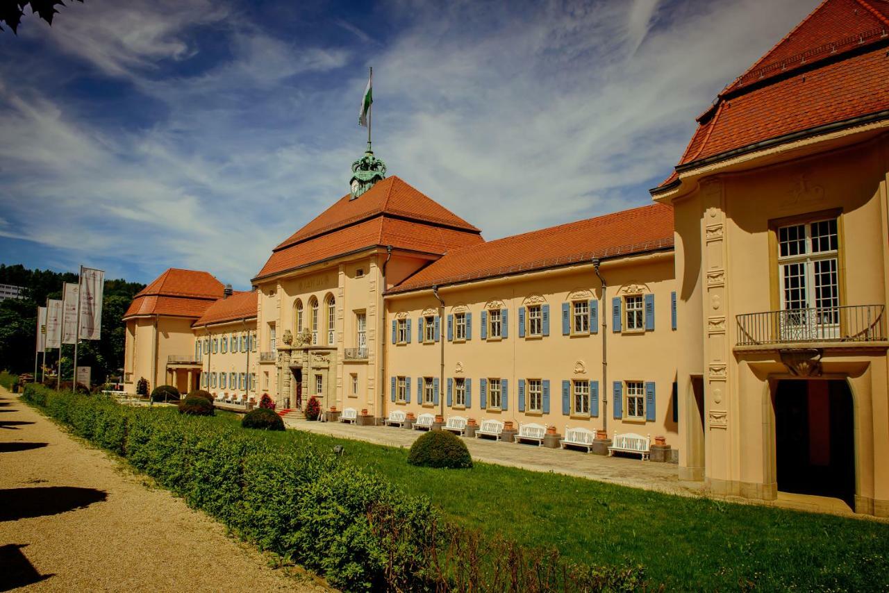 Hotel-Pension Heimburg Бад Елстер Екстериор снимка